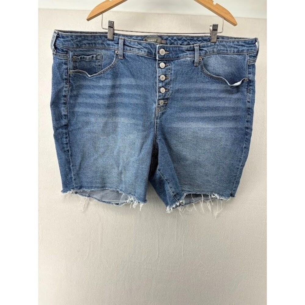 Torrid Shorts Womens 24 Blue Denim High Rise Button Fly Distressed Raw Hem Plus